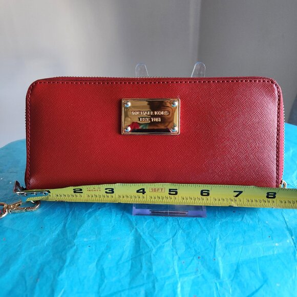 Michael Kors Red Leather Jet set Zip around wallet, wristlet - Picture 6 of 7
